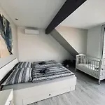 U Trati 아파트