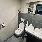 U Trati 아파트
